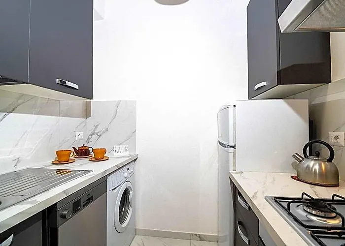 Ξενοδοχείο House Serena In 3*